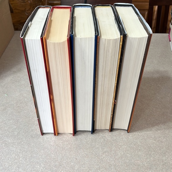 Dan Brown Book Bundle - Picture 2 of 5